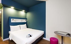 Ibis Budget Navegantes Itajai